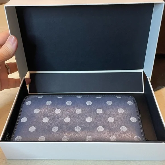 Loewe blue and white polka dot zip around wallet *WITH BOX* - Picture 15 of 15